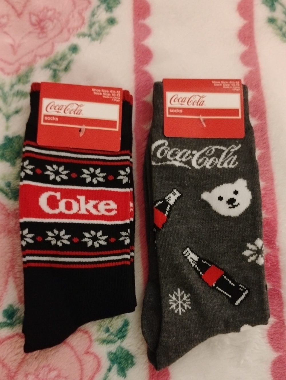 Coca Cola Black & Gray Crew Socks with Coke Logo Mens Sock  Bundle Nwt